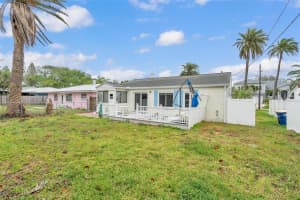 752 LANTANA AVENUE, CLEARWATER BEACH, FL 33767 - MLS#MFRTB8464533