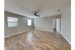 MLS# MFRTB8464539, Palmetto, Florida 34221