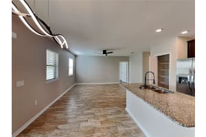 MLS# MFRTB8464539, Palmetto, Florida 34221
