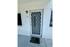 11201 80TH AVENUE, SEMINOLE, FL 33772 - MLS#MFRTB8464732