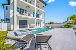 11460 7TH STREET, TREASURE ISLAND, FL 33706 - MLS#MFRTB8464786