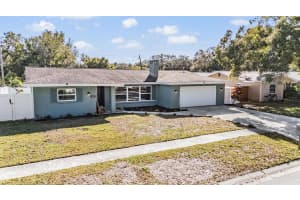 2405 SUMMERLIN DRIVE, CLEARWATER, FL 33764 - MLS#MFRTB8464813