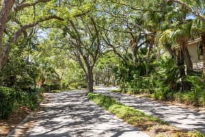 110 PARKSIDE COLONY DRIVE, TARPON SPRINGS, FL 34689 - MLS#MFRTB8464824