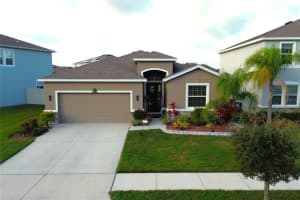 33034 SAND CREEK DRIVE, WESLEY CHAPEL, FL 33543 - MLS#MFRTB8464832