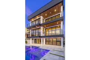 70 GULF BOULEVARD, INDIAN ROCKS BEACH, FL 33785 - MLS#MFRTB8464856