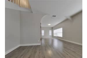 MLS# MFRTB8464895, Oviedo, Florida 32765