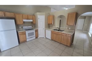 819 BRENTON LEAF DRIVE, RUSKIN, FL 33570 - MLS#MFRTB8464946