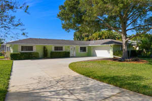 8678 10TH STREET, ST PETERSBURG, FL 33701 - MLS#MFRTB8464970