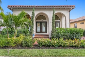 6141 YEATS MANOR DRIVE, TAMPA, FL 33616 - MLS#MFRTB8465031