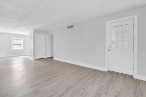 1275 85TH AVENUE, ST PETERSBURG, FL 33702 - MLS#MFRTB8465041