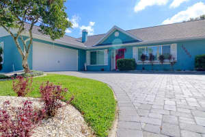 16605 ROUND OAK DRIVE, TAMPA, FL 33618 - MLS#MFRTB8465182