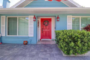 16605 ROUND OAK DRIVE, TAMPA, FL 33618 - MLS#MFRTB8465182