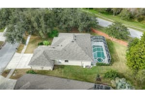 19027 Dove Creek Dr, TAMPA