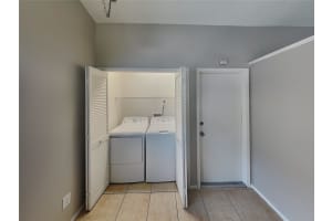 MLS# MFRTB8465325, Lake Mary, Florida 32746