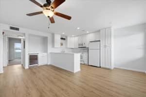 1001 77TH AVENUE, ST PETERSBURG, FL 33702 - MLS#MFRTB8465334