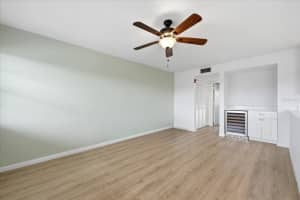 1001 77TH AVENUE, ST PETERSBURG, FL 33702 - MLS#MFRTB8465334