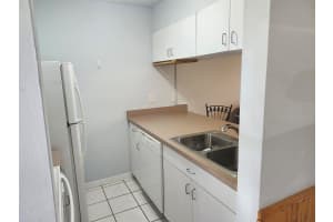 380 BAYSHORE BOULEVARD, CLEARWATER, FL 33759 - MLS#MFRTB8465339