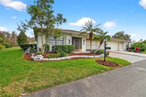 2003 HARTLEBURY WAY, SUN CITY CENTER, FL 33573 - MLS#MFRTB8465354