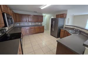 1052 BRENTON LEAF DRIVE, RUSKIN, FL 33570 - MLS#MFRTB8465391