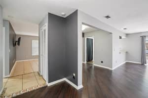 618 ROLLINGWOOD LANE, VALRICO, FL 33594 - MLS#MFRTB8465396