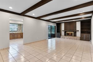 8208 LA SERENA DRIVE, TAMPA, FL 33614 - MLS#MFRTB8465477