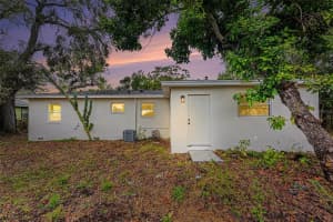 2560 QUEENSBORO AVENUE, ST PETERSBURG, FL 33712 - MLS#MFRTB8465499