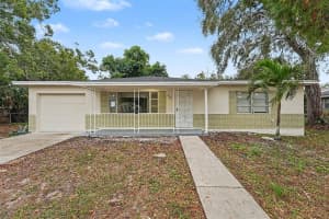 2560 QUEENSBORO AVENUE, ST PETERSBURG, FL 33712 - MLS#MFRTB8465499