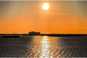 634 EDGEWATER DRIVE, DUNEDIN, FL 34698 - MLS#MFRTB8465503