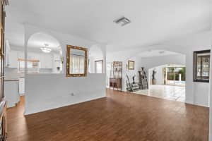 755 43RD STREET, ST PETERSBURG, FL 33713 - MLS#MFRTB8465563
