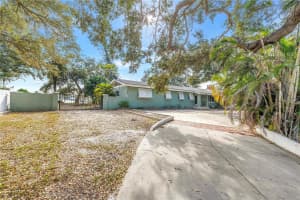 4114 42ND AVENUE, ST PETERSBURG, FL 33711 - MLS#MFRTB8465575
