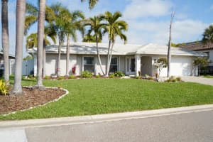 3807 48TH AVENUE, ST PETERSBURG, FL 33711 - MLS#MFRTB8465590