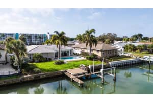 3807 48TH AVENUE, ST PETERSBURG, FL 33711 - MLS#MFRTB8465590