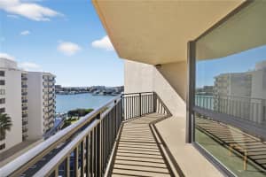 690 ISLAND WAY, CLEARWATER BEACH, FL 33767 Sold 02/25/26
