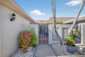 427 BOCA CIEGA POINT BOULEVARD, ST PETERSBURG, FL 33708 - MLS#MFRTB8465670