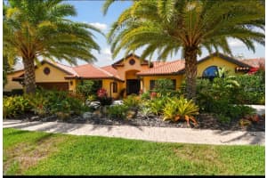 9805 Compass Point Way, TAMPA