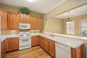 6142 HADLEY COMMONS DRIVE, RIVERVIEW, FL 33578 - MLS#MFRTB8465680