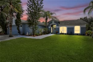 10516 JULIANO DRIVE, RIVERVIEW, FL 33569 - MLS#MFRTB8465688