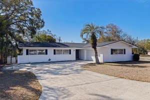 2005 Rebecca Dr, CLEARWATER