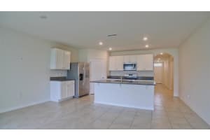 3237 COUNTRY WALK CLUB CIRCLE, WINTER HAVEN, FL 33881 - MLS#MFRTB8465809