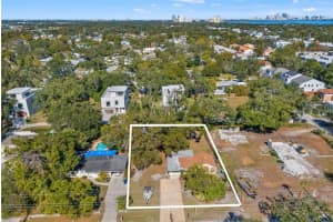 3207 W Wyoming Ave, TAMPA