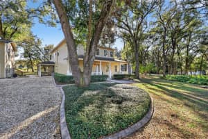 10703 BAREFOOT LANE, THONOTOSASSA, FL 33592 - MLS#MFRTB8465838