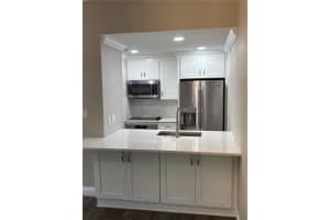 14207 SHADOW MOSS LANE, TAMPA, FL 33613 - MLS#MFRTB8465878