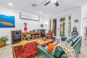 5284 6TH WAY, ST PETERSBURG, FL 33703 - MLS#MFRTB8465882