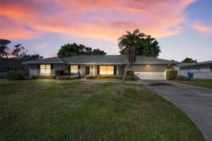 4 Hibiscus Rd, BELLEAIR 4 Hibiscus Rd, BELLEAIR