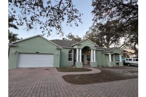 12140 Murray Ave, LARGO