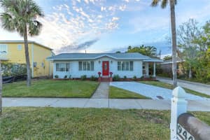 944 Bruce Ave, CLEARWATER BEACH