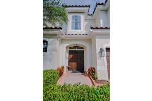 9952 SAGO POINT DRIVE, LARGO, FL 33777 - MLS#MFRTB8465979