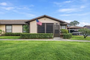 37821 Alissa Dr, ZEPHYRHILLS