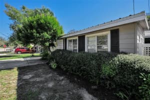 1122 OAKWOOD STREET, TARPON SPRINGS, FL 34689 - MLS#MFRTB8465999