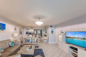 1125 PEPPERTREE DRIVE, SARASOTA, FL 34242 - MLS#MFRTB8466040